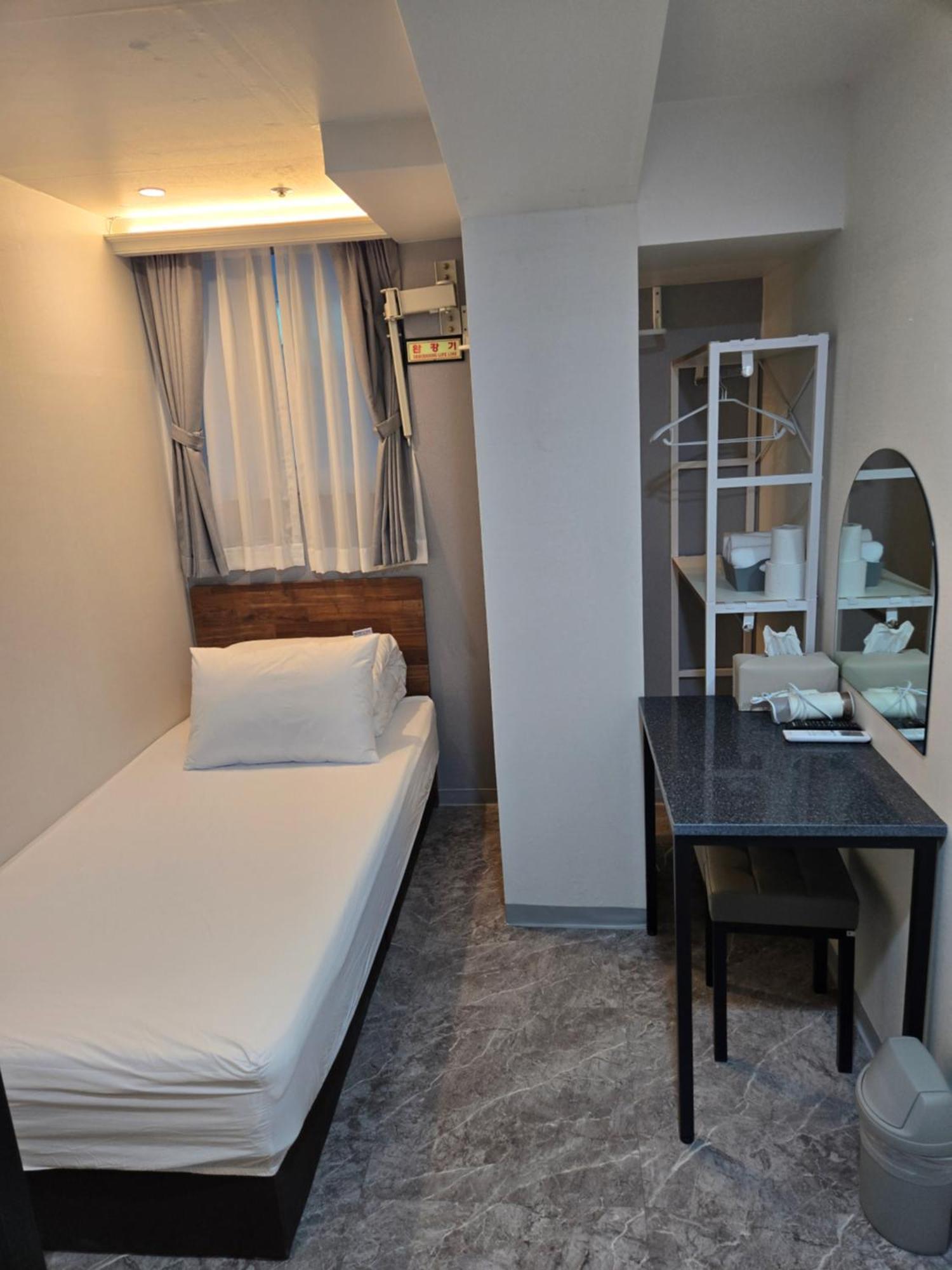 K-Stay Guesthouse Dongdaemun Seoul Ngoại thất bức ảnh